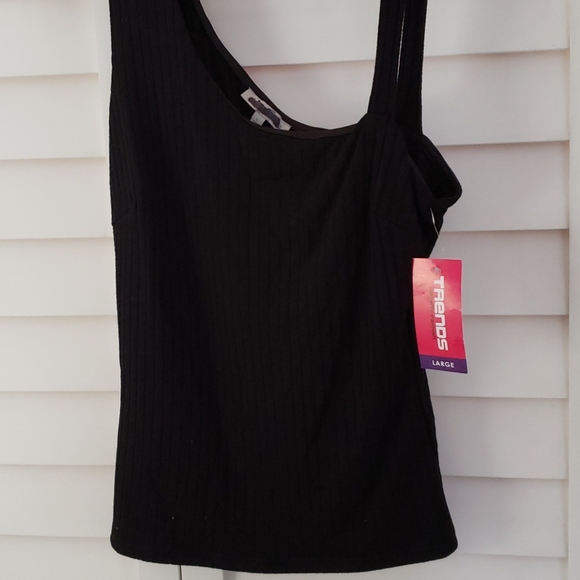 Tank top - Picture 2 of 2